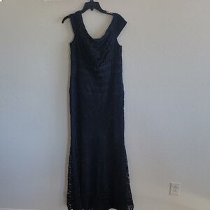 Tadashi Shoji Blue Sleeveless V-Neck Gown